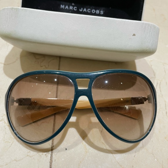 Marc Jacobs blue aviator sunglasses - Picture 3 of 4
